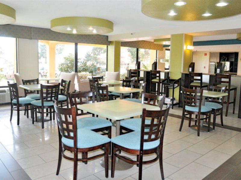 Oakland Airport Arena Hotel Dış mekan fotoğraf